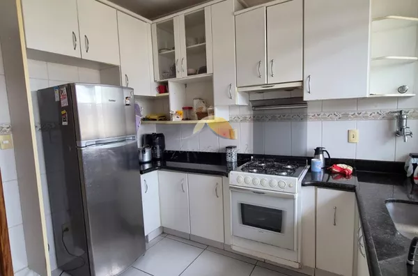 VENDO ÓTIMO APARTAMENTO NO BAIRRO SÃO VICENTE! - Foto 2