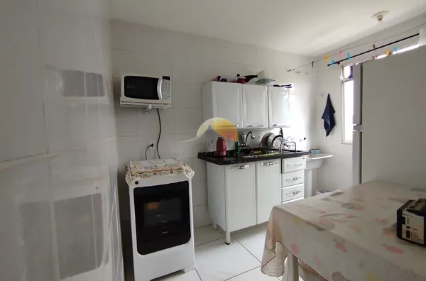 VENDO ÓTIMO APARTAMENTO NO BAIRRO BOA VISTA