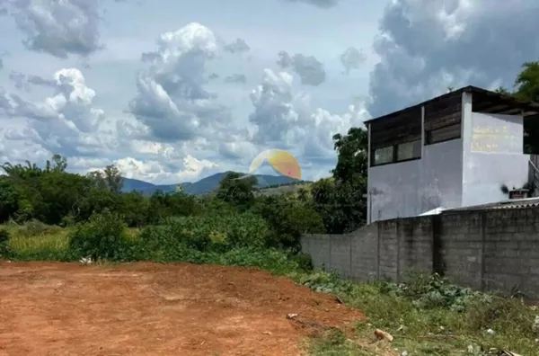 EXCELENTE LOTE A VENDA NO BAIRRO AÇUDE