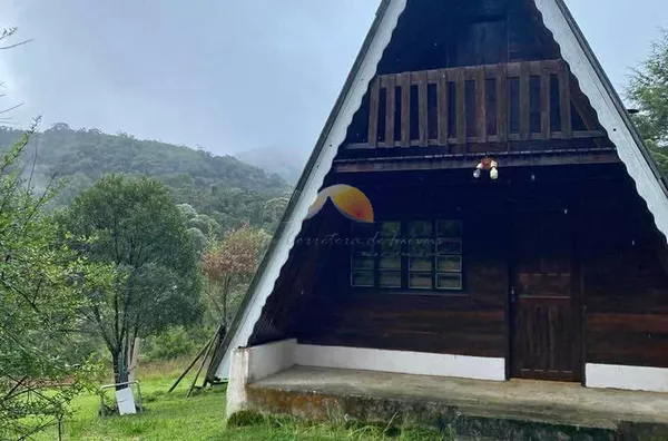 CHALE PARA VENDA EM DELFIM MOREIRA