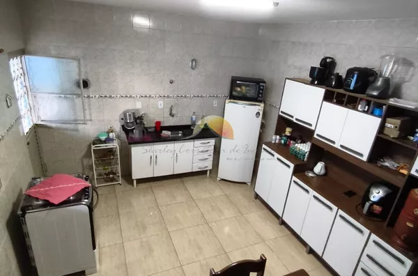 VENDO ÓTIMA CASA NO BAIRRO REBOURGEON