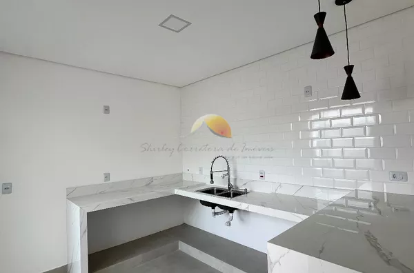 VENDO ÓTIMA CASA NO VALE DAS HORTÊNSIAS!