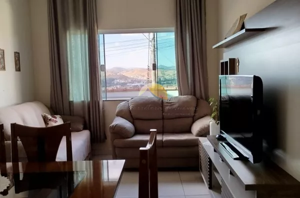  VENDO ÓTIMA CASA NO BAIRRO JARDIM DAS COLINAS.