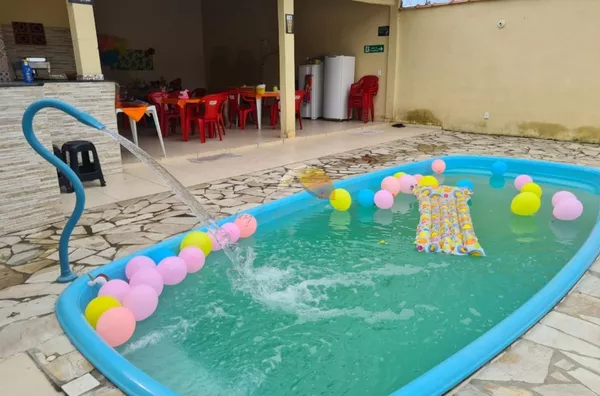 VENDE-SE TERRENO COM ÁREA DE LAZER EM PIRANGUÇU