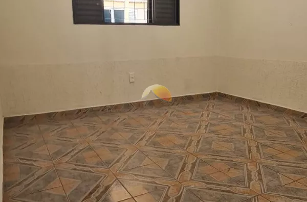 VENDO  CASA NO BAIRRO SANTA ROSA