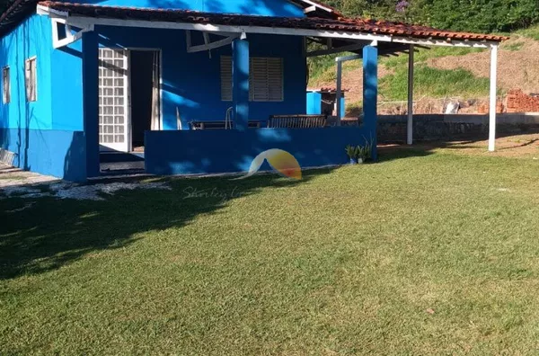 LINDA CHÁCARA PARA VENDA NO BAIRRO PEÕES, ITAJUBÁ-MG.
