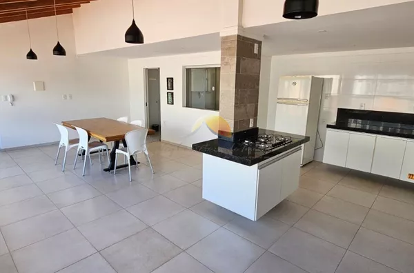 VENDO EXCELENTE APARTAMENTO NO CENTRO DE ITAJUBÁ!