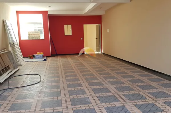 VENDE-SE SOBRADO EM PIRANGUINHO