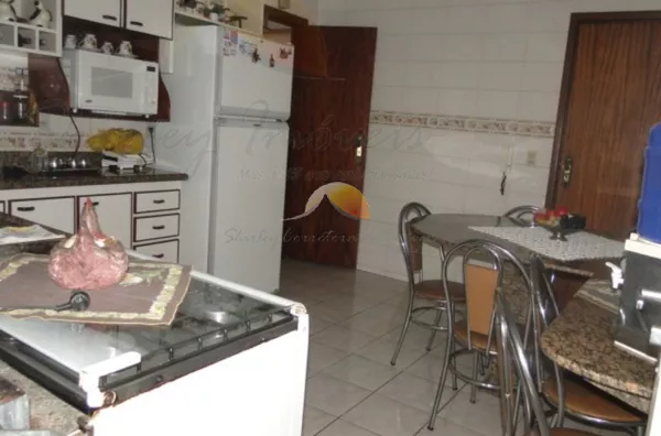 VENDE-SE APARTAMENTO NO BAIRRO MEDICINA