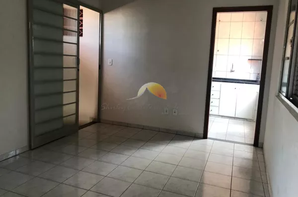 VENDE-SE PONTO COMERCIAL COM APARTAMENTO