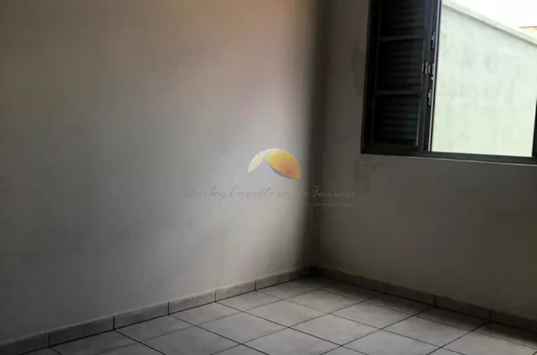 VENDE-SE PONTO COMERCIAL COM APARTAMENTO