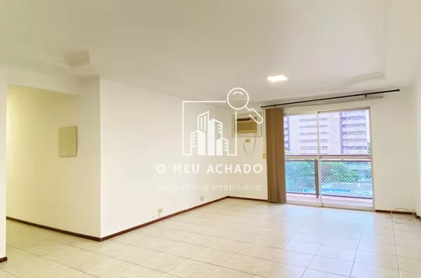 Apartamento para venda no edifício Professor Bernardo Litzinger no Centro de Foz do Iguaçu - PR