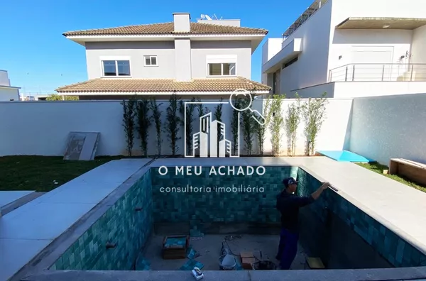 Sobrado novo para VENDA E LOCAÇÃO no Condomínio Residencial Terras Alpha 2 em Foz do Iguaçu - PR 