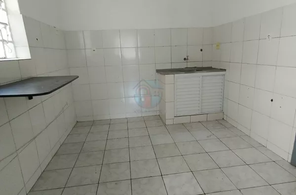 Alugo Apartamento 3 dormitórios sem garagem Vila Romana