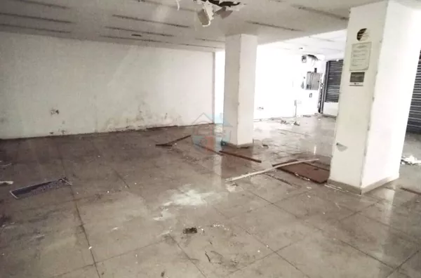 Alugo Prédio Comercial Av. Inajar de Souza