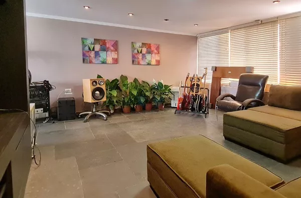 Vendo Apartamento triplex 340 metros com 2 vagas no Alto da Boa Vista