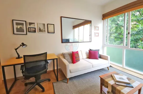 Alugo apartamento mobiliado em Perdizes com 3 dormitórios e 1 vaga | Ao lado da PUC