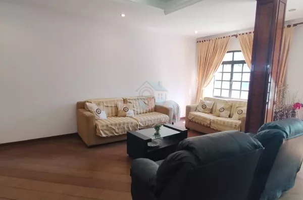 Sobrado Amplo à Venda em Santo Amaro – 4 dormitórios, 3 vagas garagem, Salão de Festas e Churrasqueira!