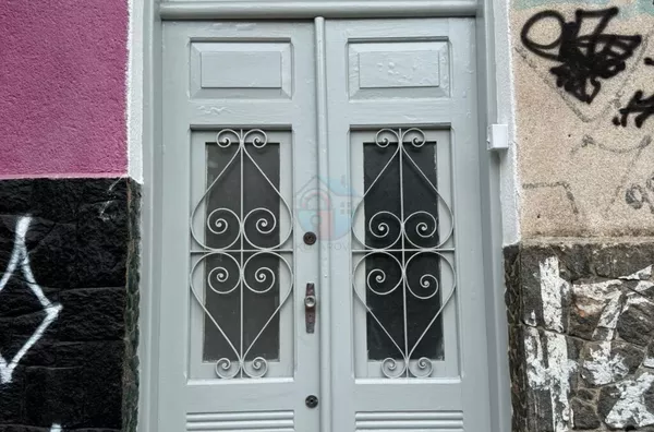 Alugo Casa 2 dormitórios sem Vaga Vila Romana