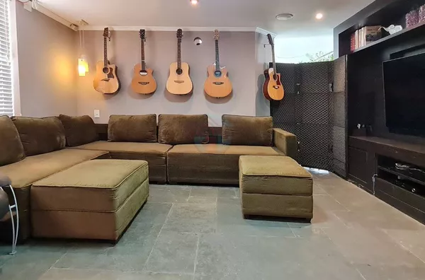 Vendo Apartamento triplex 340 metros com 2 vagas no Alto da Boa Vista