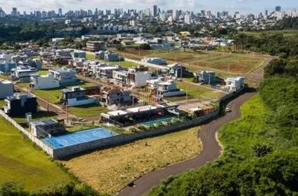 TERRENO NO CANCELLI!