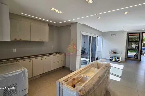 SÃO CARLOS: CASA TÉRREA EM CONDOMÍNIO FECHADO EM CASCAVEL PR 