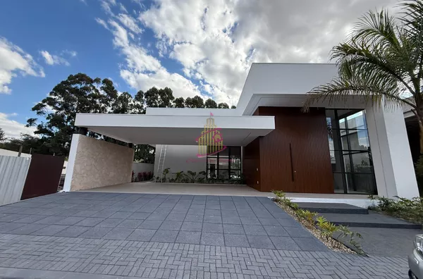 Casa térrea dos sonhos, em condomínio no Tropical!