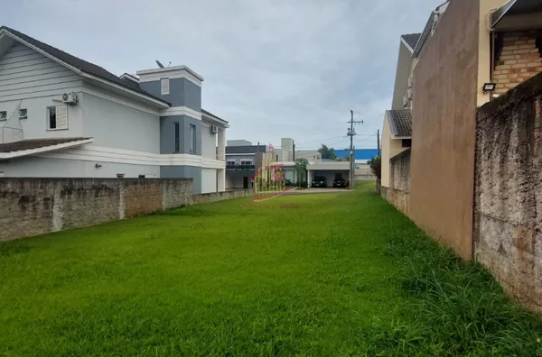 TERRENO NO CONDOMÍNIO MORADAS DO LAGO 