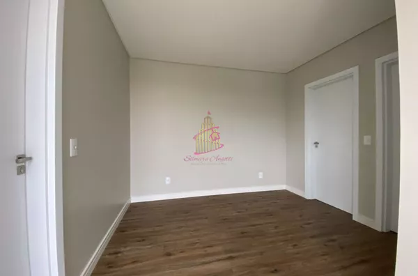 JARDIM BOTÂNICO : SOBRADO EM CONDOMÍNIO FECHADO 