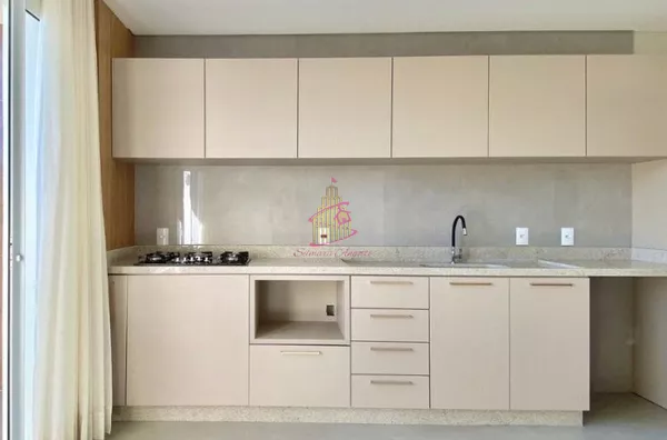 SOBRADO NO BAIRRO CANADÁ EM CASCAVEL PR 