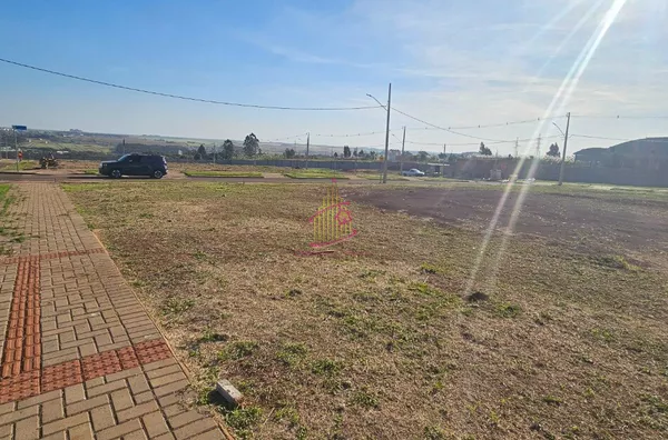 Terreno em condomínio 