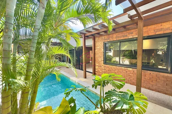 SOBRADO NO CONDOMINIO RESIDENCIAL GRAMADO II