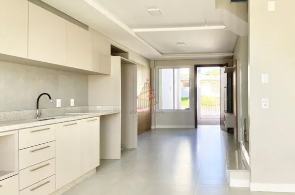 SOBRADO NO BAIRRO CANADÁ EM CASCAVEL PR 