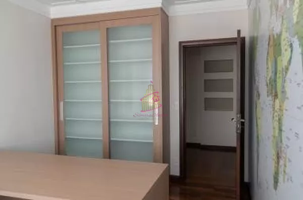 APARTAMENTO - EDIFÍCIO OURO VERDE 