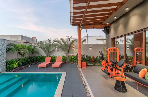 SOBRADO EM CONDOMÍNIO FECHADO EM CASCAVEL PR