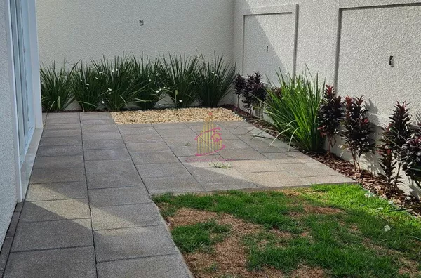 VILA FIRENZE :SOBRADO EM CONDOMÍNIO EM CASCAVEL PR