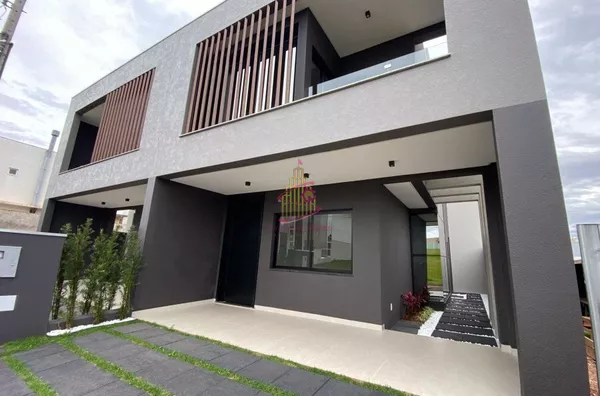 JARDIM BOTÂNICO : SOBRADO EM CONDOMÍNIO FECHADO 