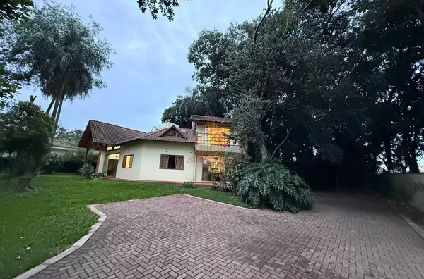 PORTAL DO VALE : SOBRADO EM CONDOMÍNIO /CASA DE CAMPO 