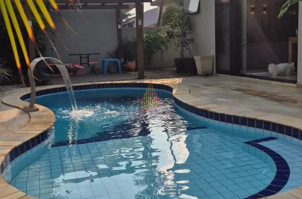 SÃO CARLOS: CASA TÉRREA EM CONDOMÍNIO FECHADO EM CASCAVEL PR 