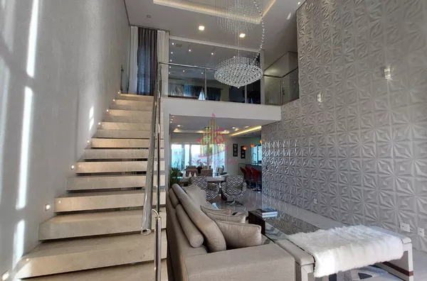 Magnífico sobrado de alto padrão localizado no Maria Luiza