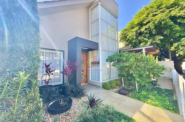 SOBRADO NO CONDOMINIO RESIDENCIAL GRAMADO II