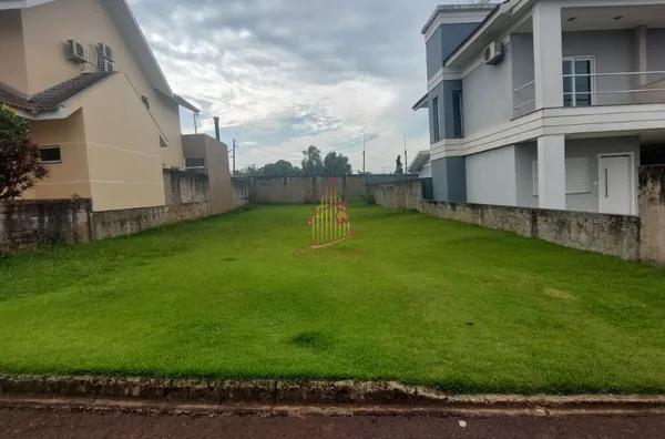 TERRENO NO CONDOMÍNIO MORADAS DO LAGO 