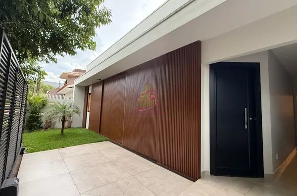 Casa na região do Lago , próximo ao Shopping Catuai