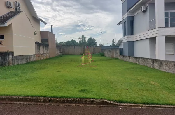 TERRENO NO CONDOMÍNIO MORADAS DO LAGO 