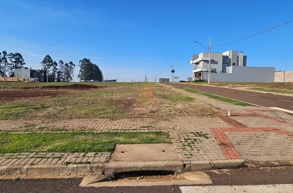 Terreno em condomínio 