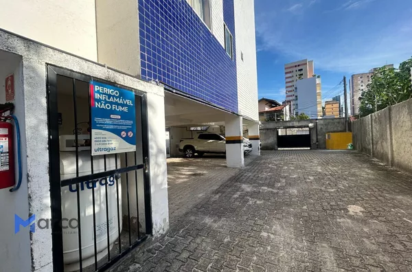 Apartamento para Locação com 3 quartos, 1 banheiro, 1 vaga e 65m² por R$1.800