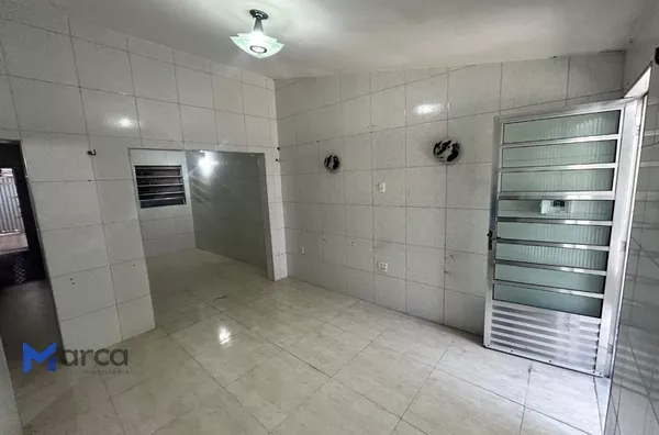 Casa na cidade 2000 com dois quartos tipo B