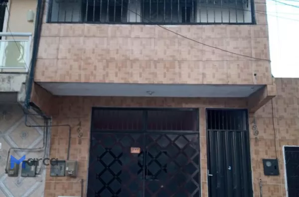 CASA DUPLEX EM MARACANAÚ/JEREISSATI 1