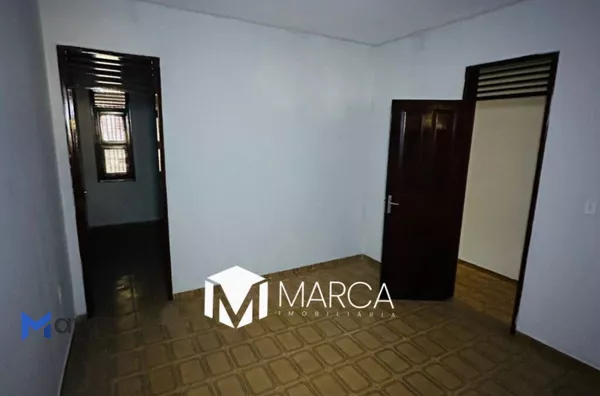 Casa para venda e aluguel, 2 quarto(s),  Centro, Maranguape