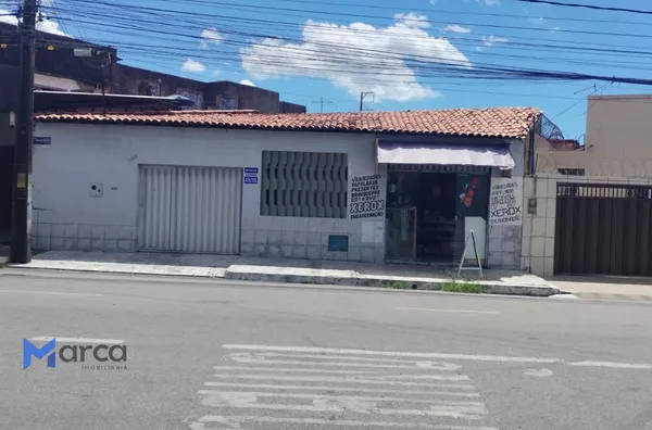 IMÓVEL BEM LOCALIZADO NO MONTESE
